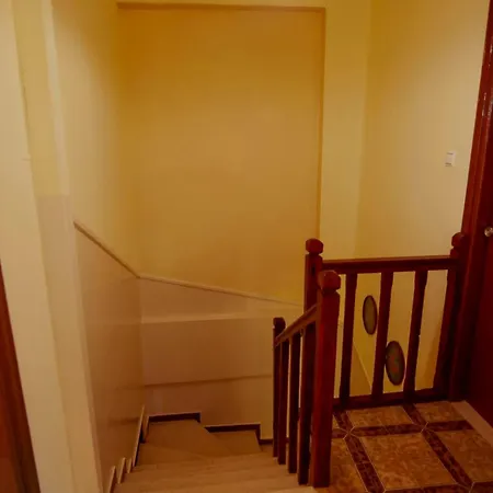Sunrayhouse * 阿尔卡萨